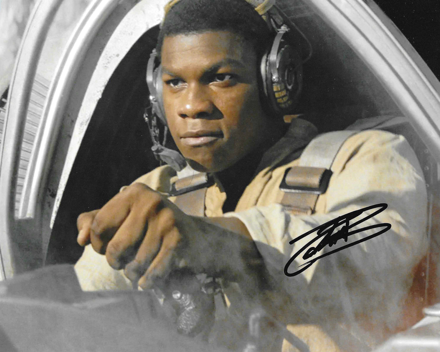 TEST PRODUCT - John Boyega Signed - Photos - 8x10