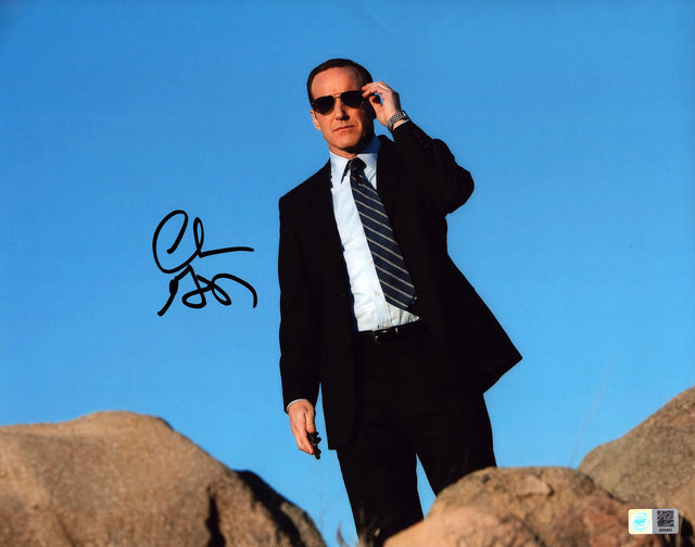 A signed Clark Gregg Signed - Photos - 11x14 — A - 11x14 Photo