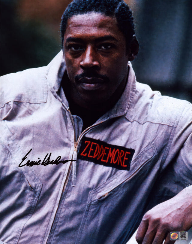 A signed Ernie Hudson Signed - Photos - 11x14 — A - 11x14 Photo