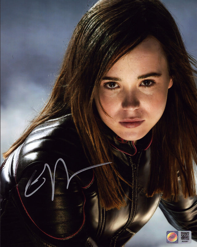 A signed Elliott Page Signed - Photos - 8x10 — B - 8x10 Photo