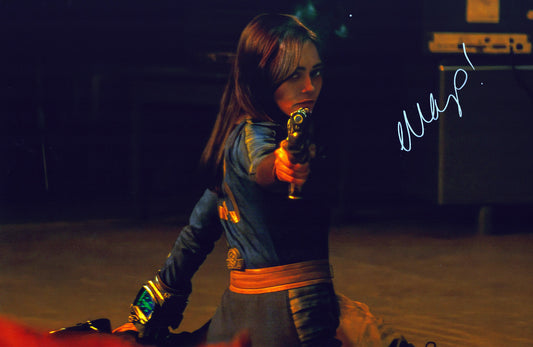 Ella Purnell Signed Photos - Garage Sale