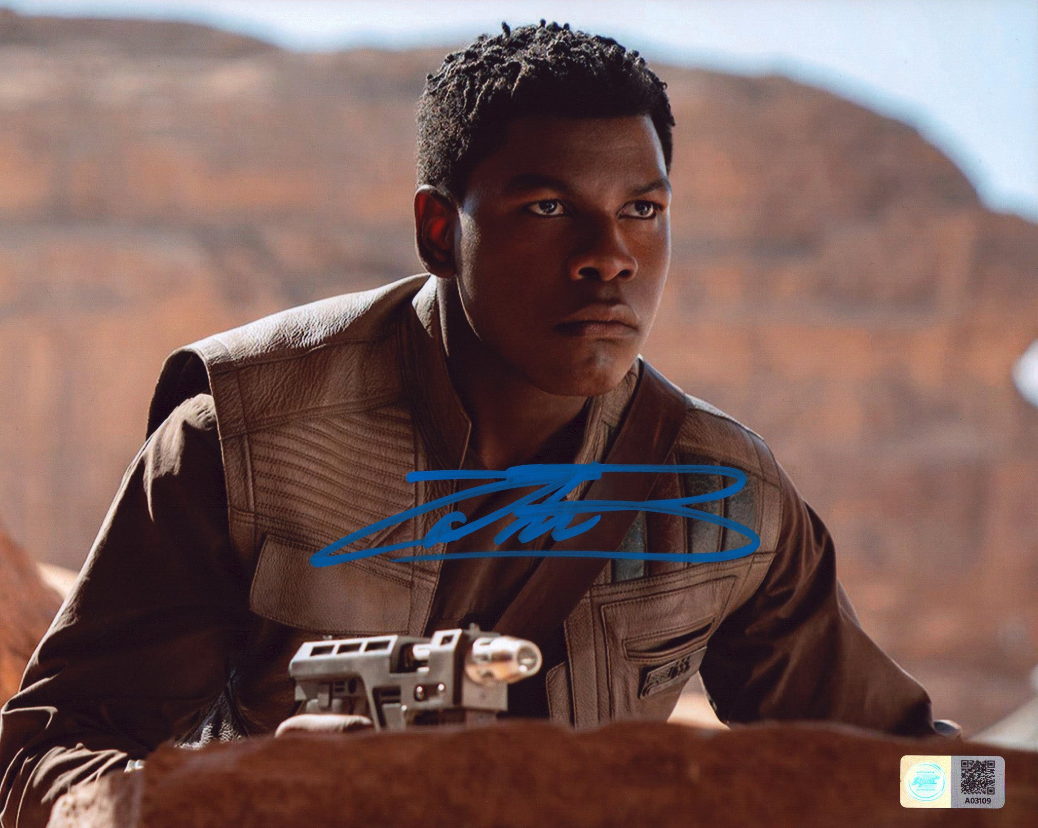 サイン入りポートレート　ジョン・ボイエガ John Boyega Signed Photos | Star Wars Autographs In Stock – Signet