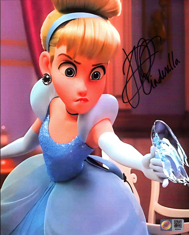 A signed Jennifer Hale Signed - Photos - 8x10 — A - 8x10 Photo with Character Name