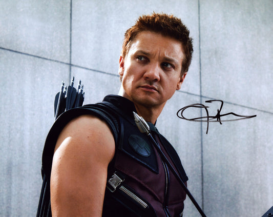 Jeremy Renner Signed Photos - Garage Sale