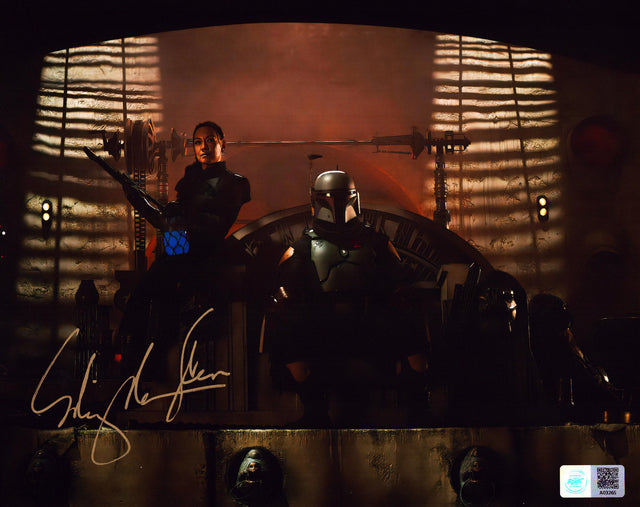 A signed Ming-Na Wen Signed - Photos - 8x10 — A - 8x10 Photo