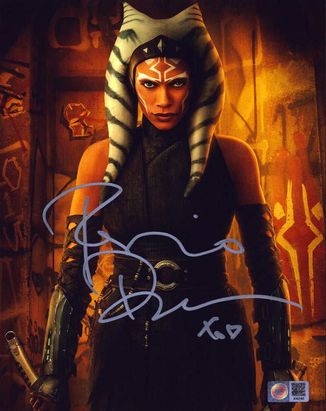 A signed Rosario Dawson Signed - Photos - 8x10 — C - 8x10 Photo