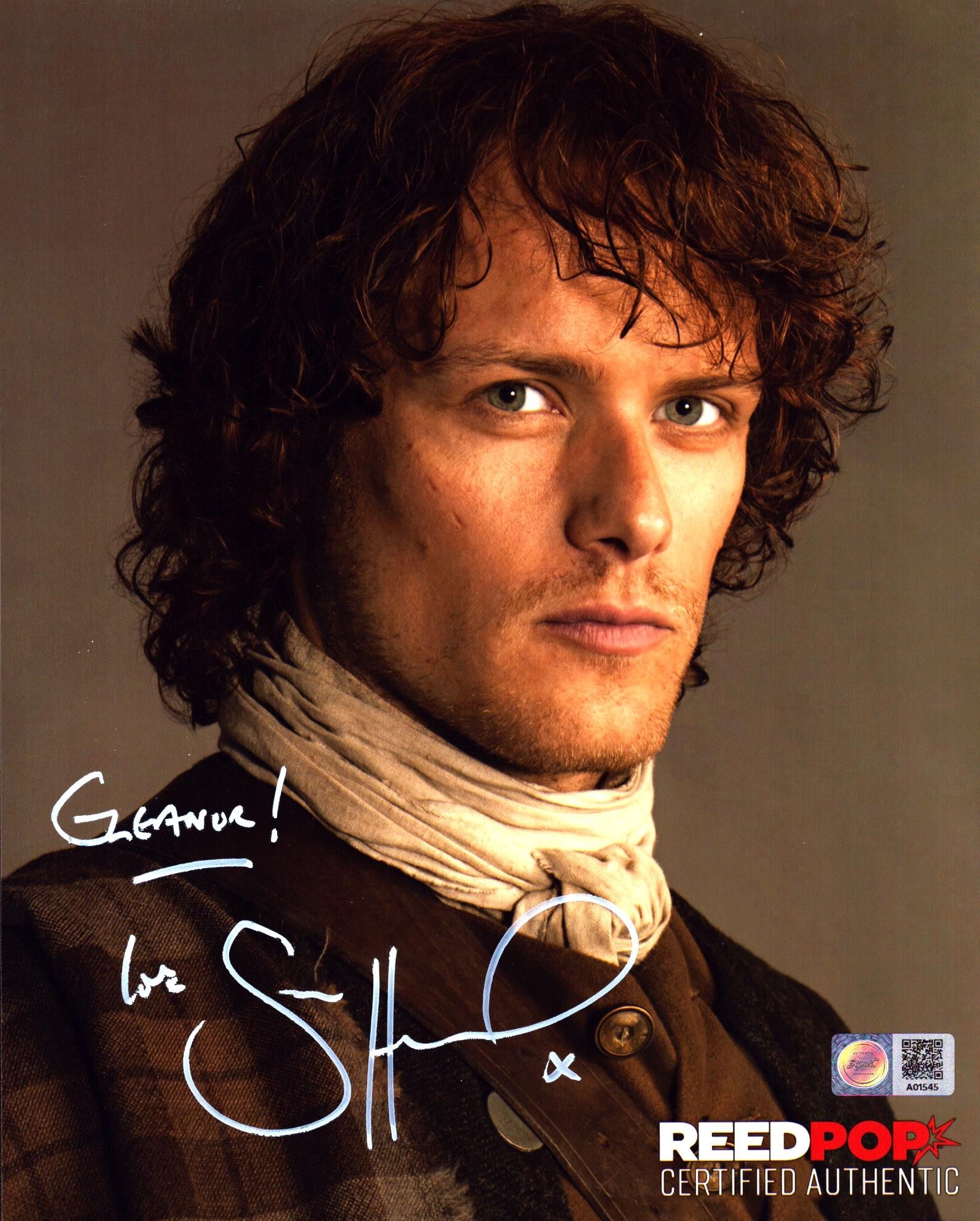 Sam Heughan Autograph – Signed Outlander Photos In Stock – Signet