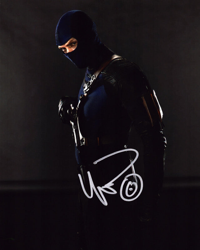 A signed Wilson Bethel Signed - Photos - 8x10 — C - 8x10 Photo